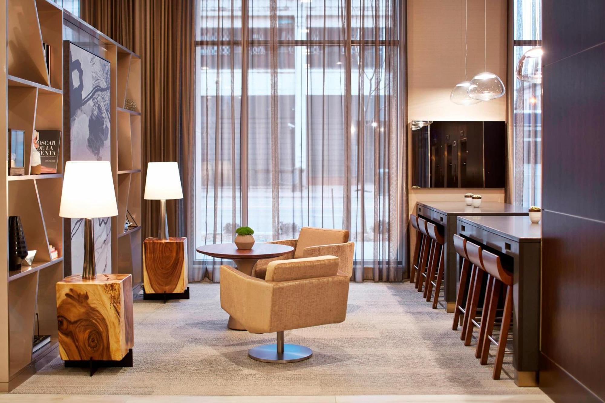 Ac Hotel By Marriott Minneapolis Downtown Exterior photo